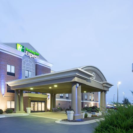 Holiday Inn Express Kansas City - At The Legends! By Ihg Bonner Springs Extérieur photo