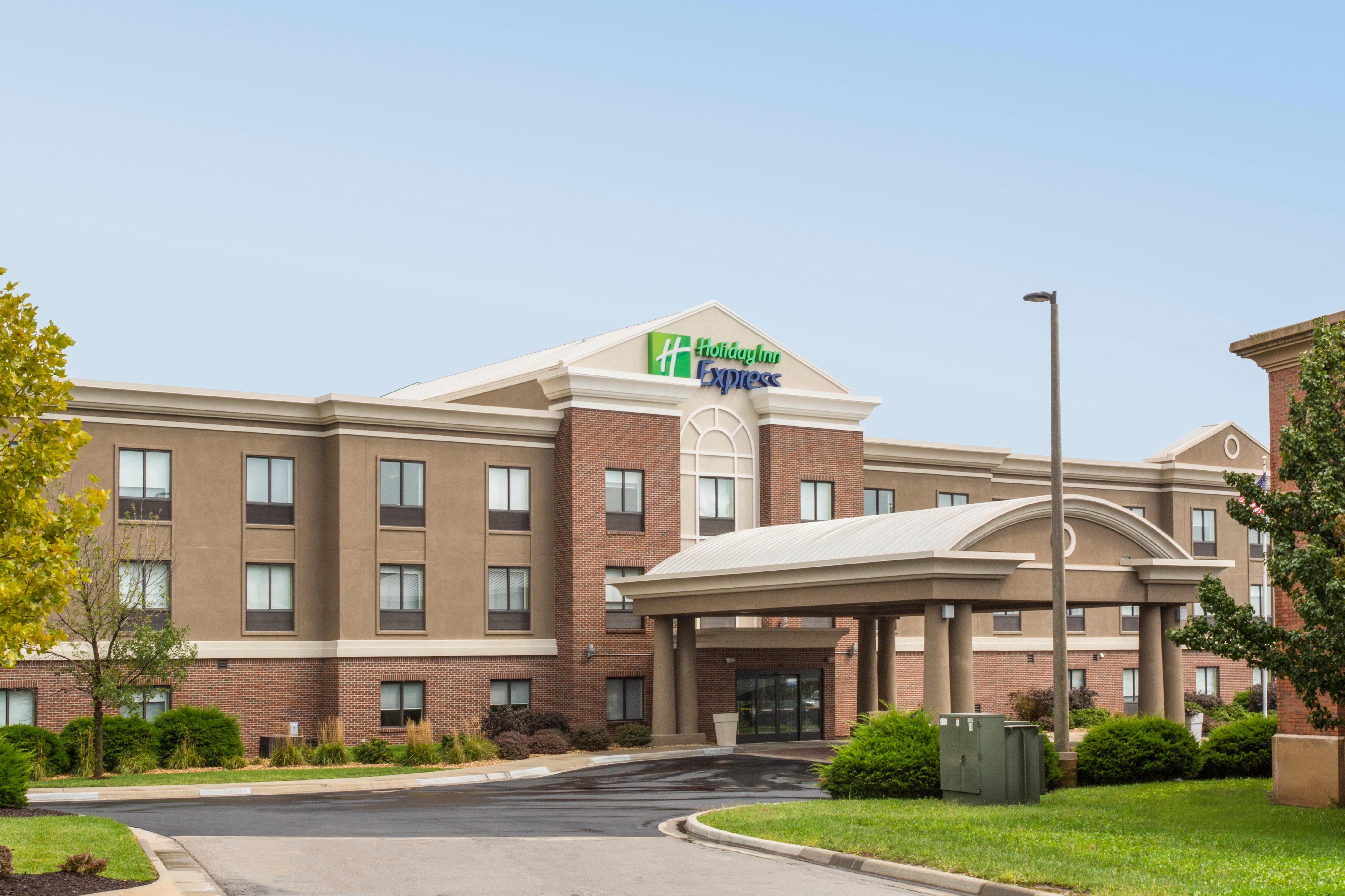 Holiday Inn Express Kansas City - At The Legends! By Ihg Bonner Springs Extérieur photo