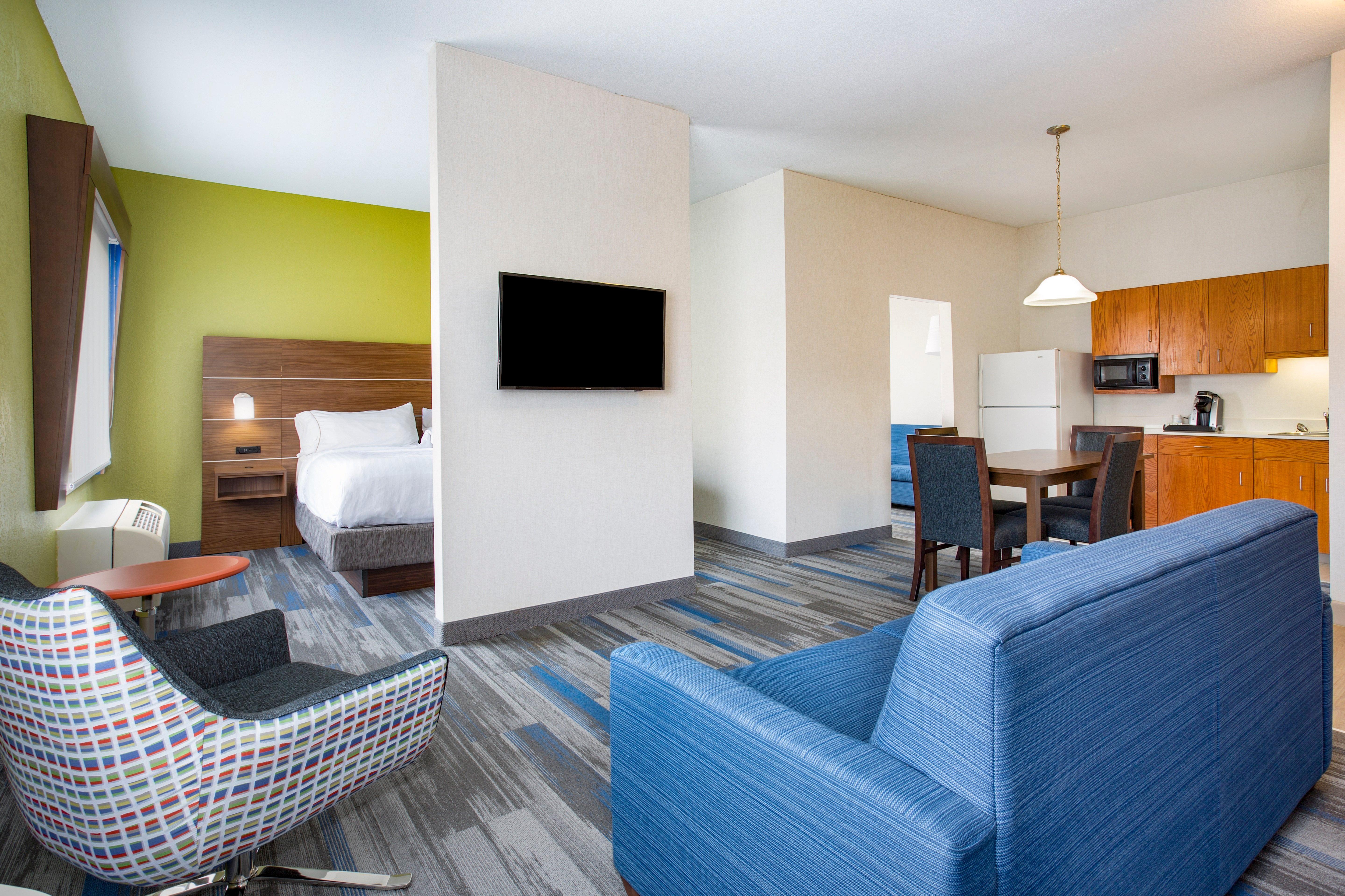 Holiday Inn Express Kansas City - At The Legends! By Ihg Bonner Springs Chambre photo